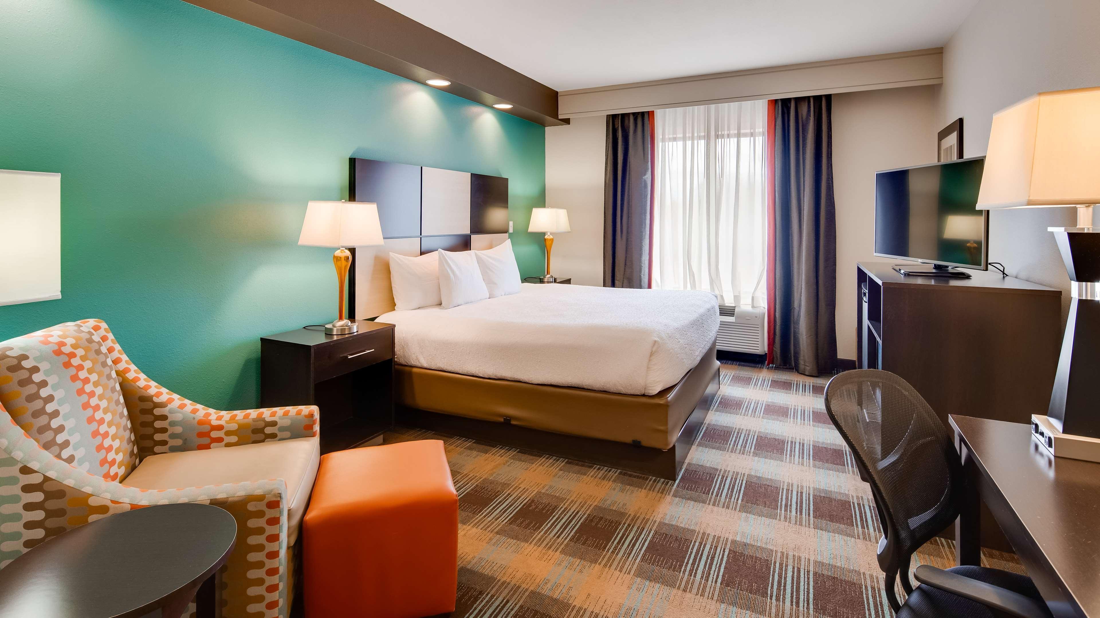 Best Western Plus Atrium Inn & Suites Clarksville Exterior foto